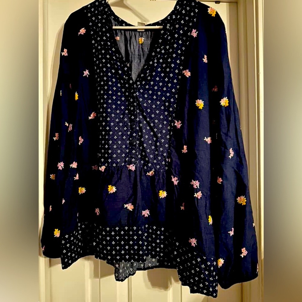 Last Chance! Cute Floral Old Navy Peplum Blouse-Size XLtall, Excellent Condition